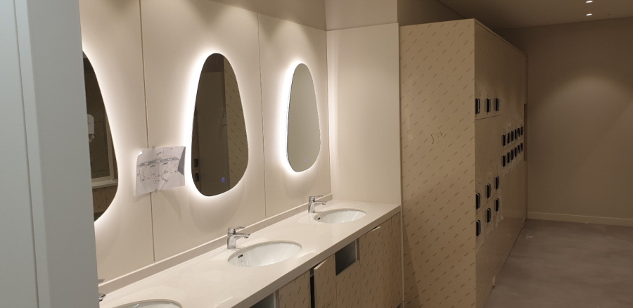 31976742_0aDk9eRY_987e68e30a599da4506e960f299b15b3d21b8392.jpg 이미지크게보기